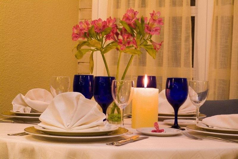 Hotel Restaurant Llansola Sant Carlos de la Ràpita Buitenkant foto
